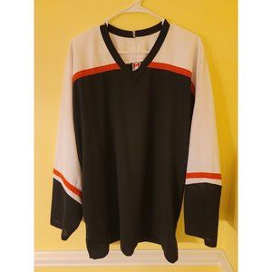 CCM Sports Vintage Men's Philadephia Flyers Blank Hockey Jersey Size Large XL